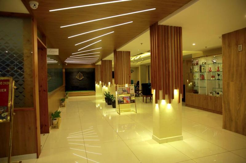 D'Chandelier Kochi Ngoại thất bức ảnh