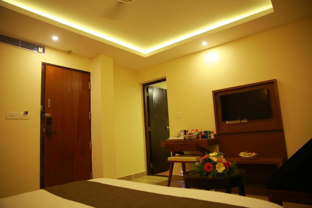 D'Chandelier Kochi Ngoại thất bức ảnh